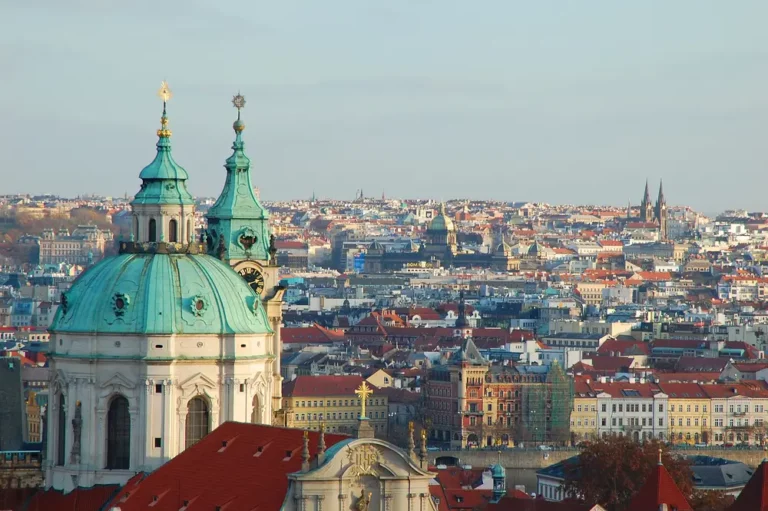 Alte atractii din apropiere