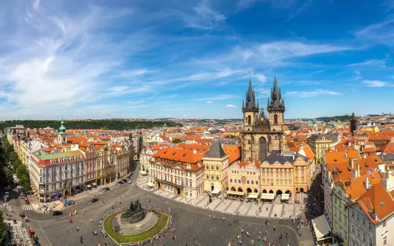 Alte atractii in apropiere